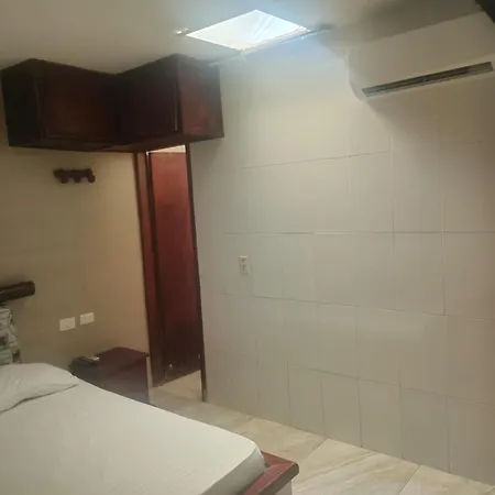 La Casa De La Playa * Cartagena